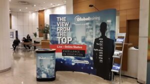 globaltraining_stand